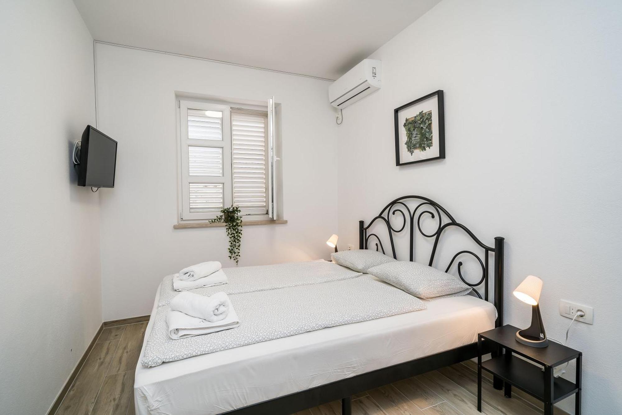Residence & Pool Villa Schwarz Suites Cavtat Quarto foto
